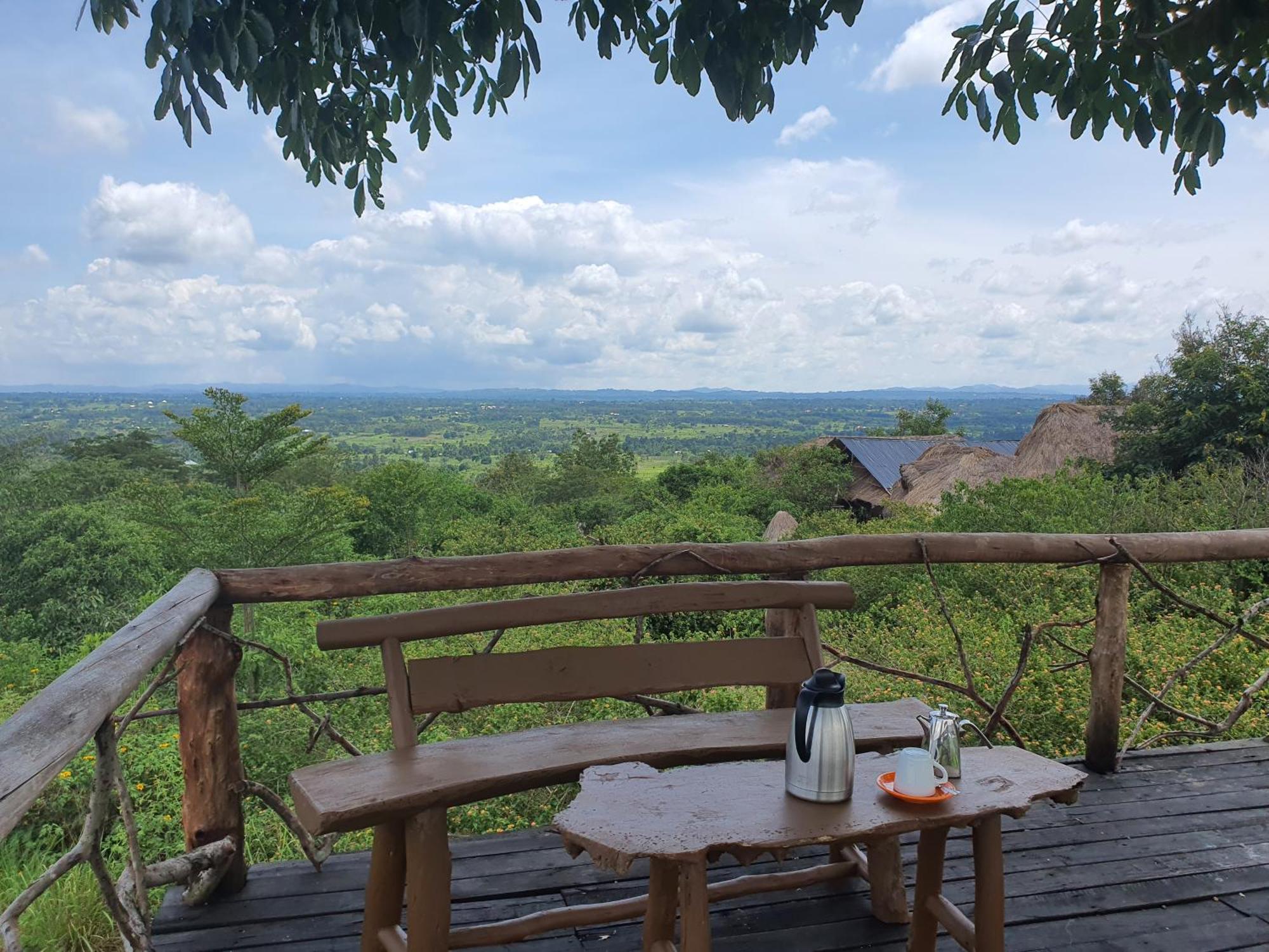 Topi Lodge Katunguru Exterior foto
