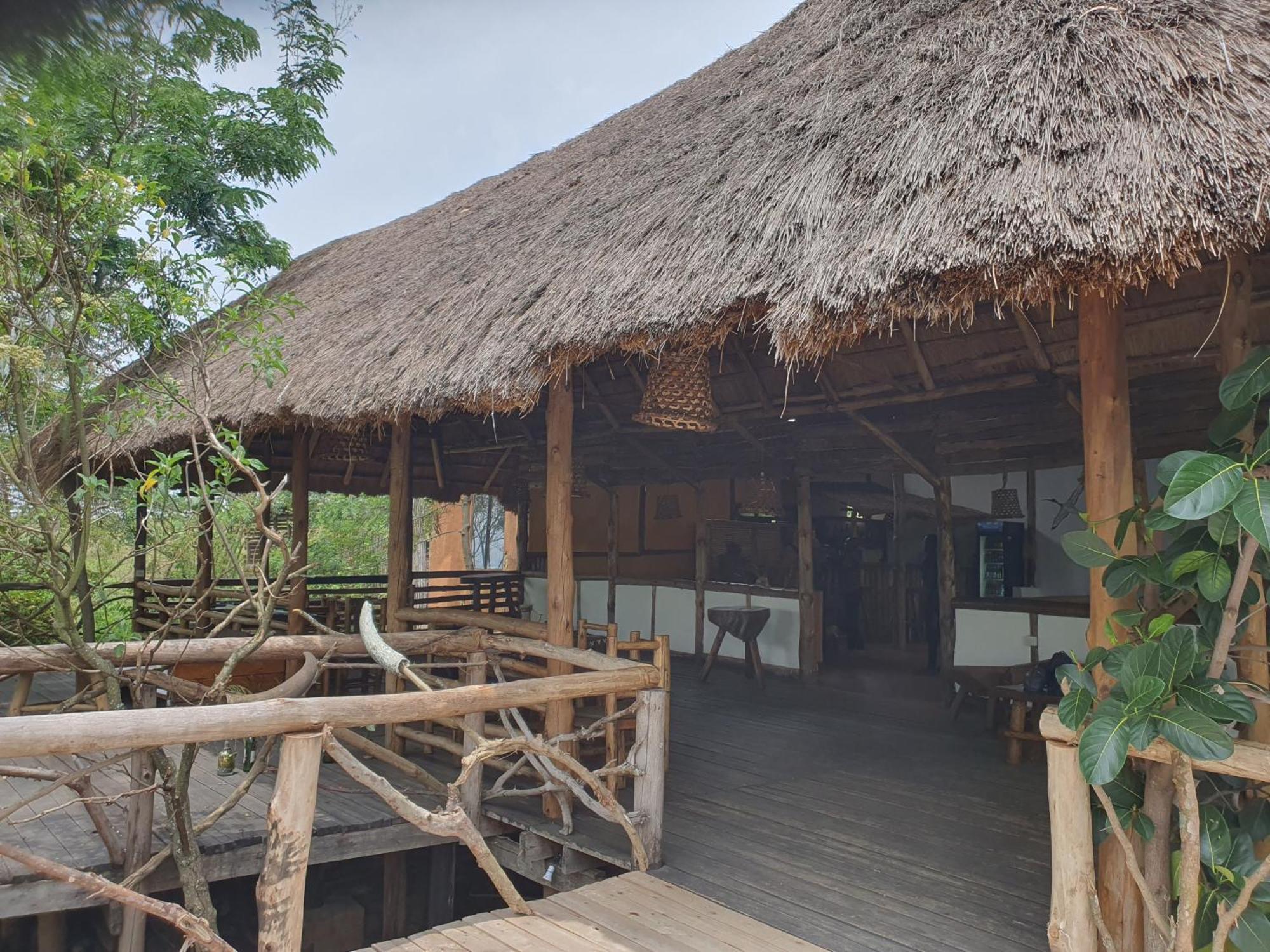 Topi Lodge Katunguru Exterior foto