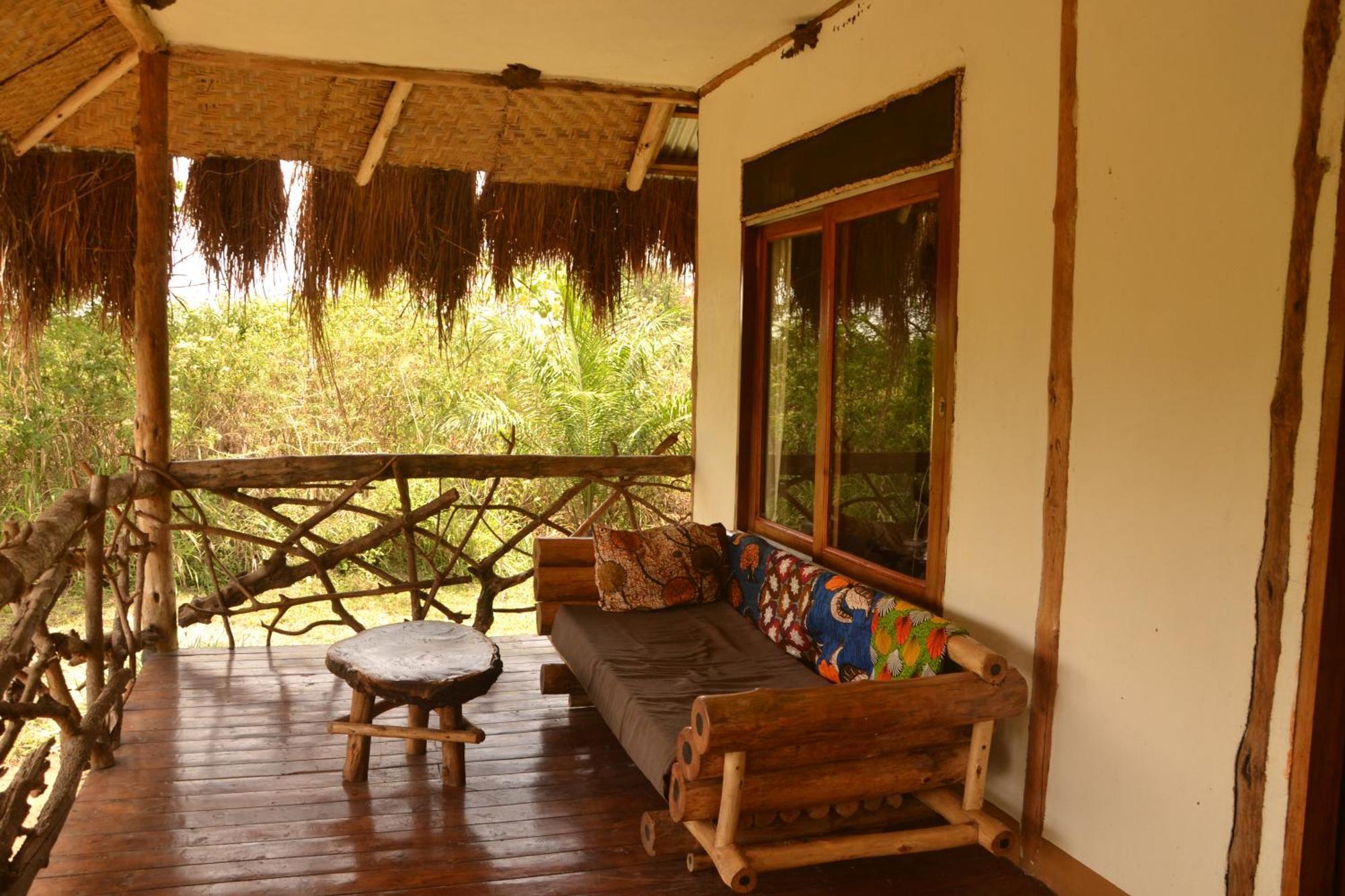 Topi Lodge Katunguru Exterior foto